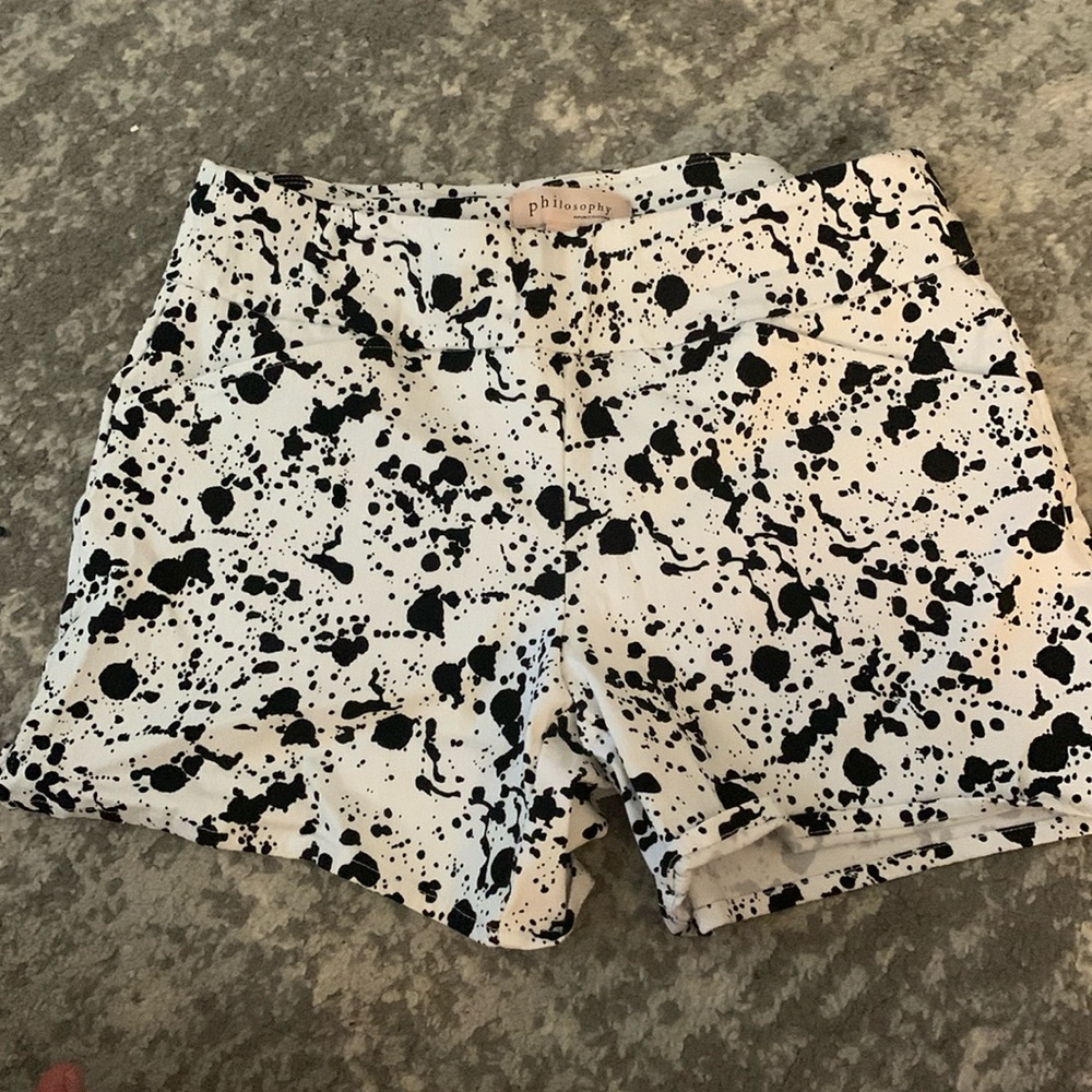 White and black print shorts